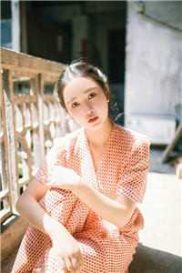 相亲失败，我闪婚了个千亿霸总