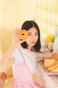 我十八线演员,有亿点马甲怎么了