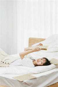 新婚后，病秧子相公他长命百岁了