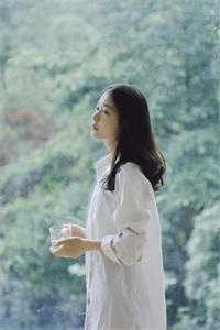穿书女配：她成了全家的小太阳