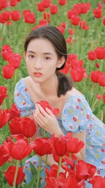 前夫有白月光，我有千亿家产