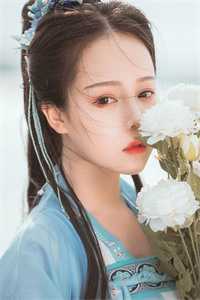 快穿后，美貌宿主成了万众瞩目