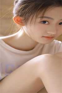 女扮男装后，王爷手把手教我如何撩他