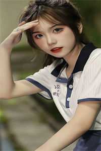 贵妃不入爱河，别人争宠我夺权
