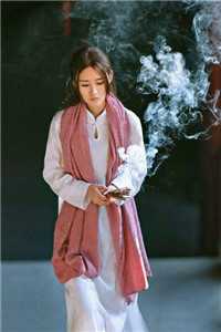 嫡母在上，逆子孽女都跪下