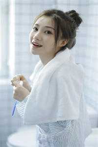 小说离婚后，绝色女总裁悔不当初