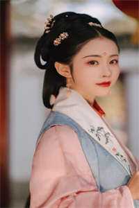 末世少女入盗墓，这波是专业对口！