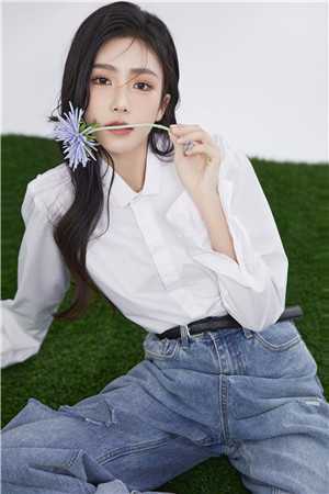 豪门小可怜，她靠算命成大佬
