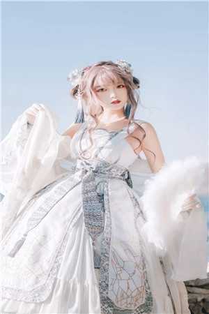 闪婚后，真千金她成了豪门团宠