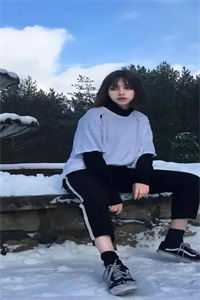 开局觉醒系统，综武秘籍我过目不忘