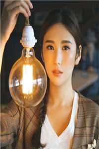 穿成霸总妻，我炮灰碾压女主角！