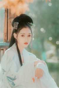 被虐死后，嫡女满级归来杀疯了