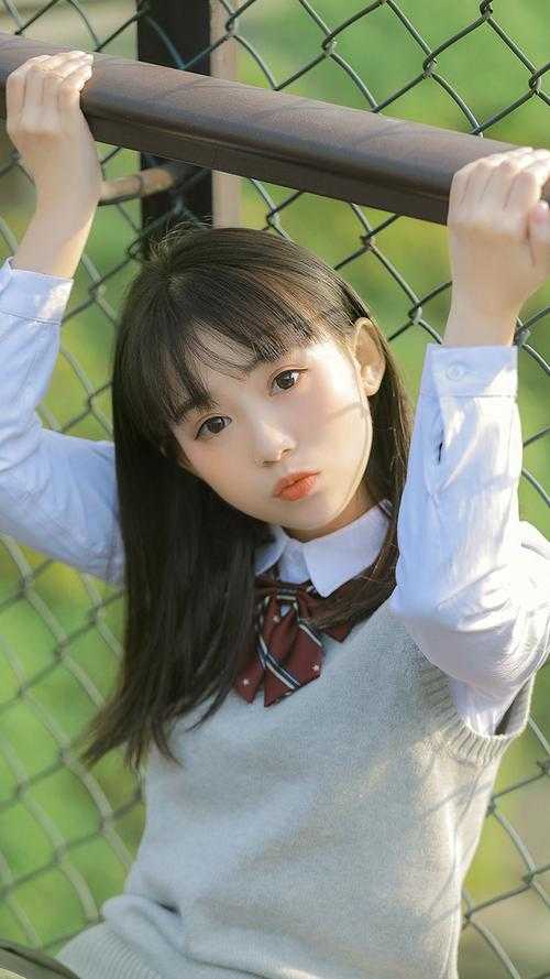 他幼时陪伴的宫女