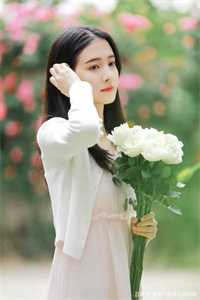 快穿生子：娇媚女主她好孕多福