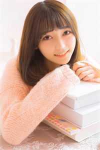 活成前任白月光后，她桃花朵朵开