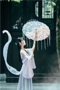 女配觉醒：她成了第一女首富