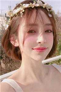 被迫下堂后，侯府嫡女重生了