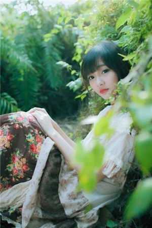 未婚夫为了女二把我送给了仇家